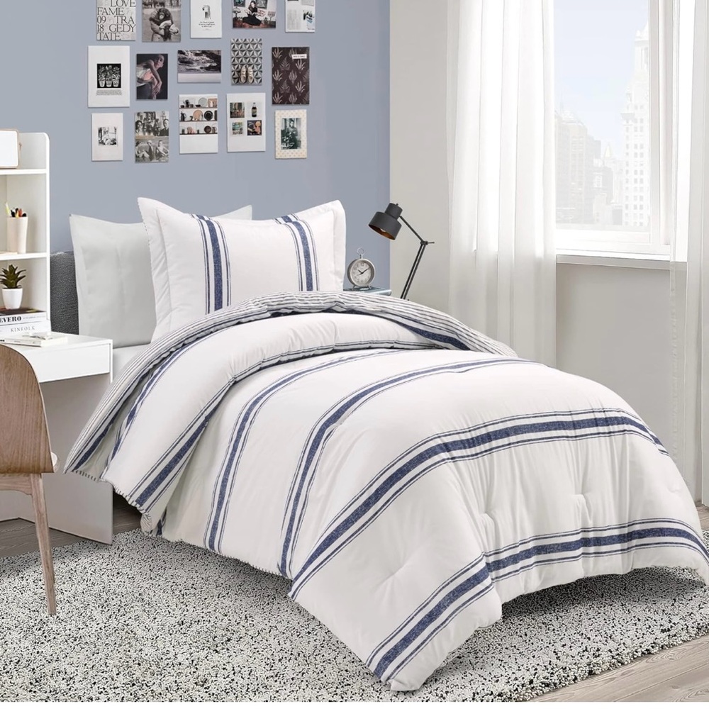 Lush Decor Farmhouse Stripe Reversible Cotton Comforter Set,2-Piece,Twin XL Navy